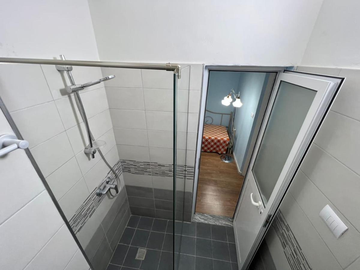 City Centre Rooms 4R Shkoder Bagian luar foto