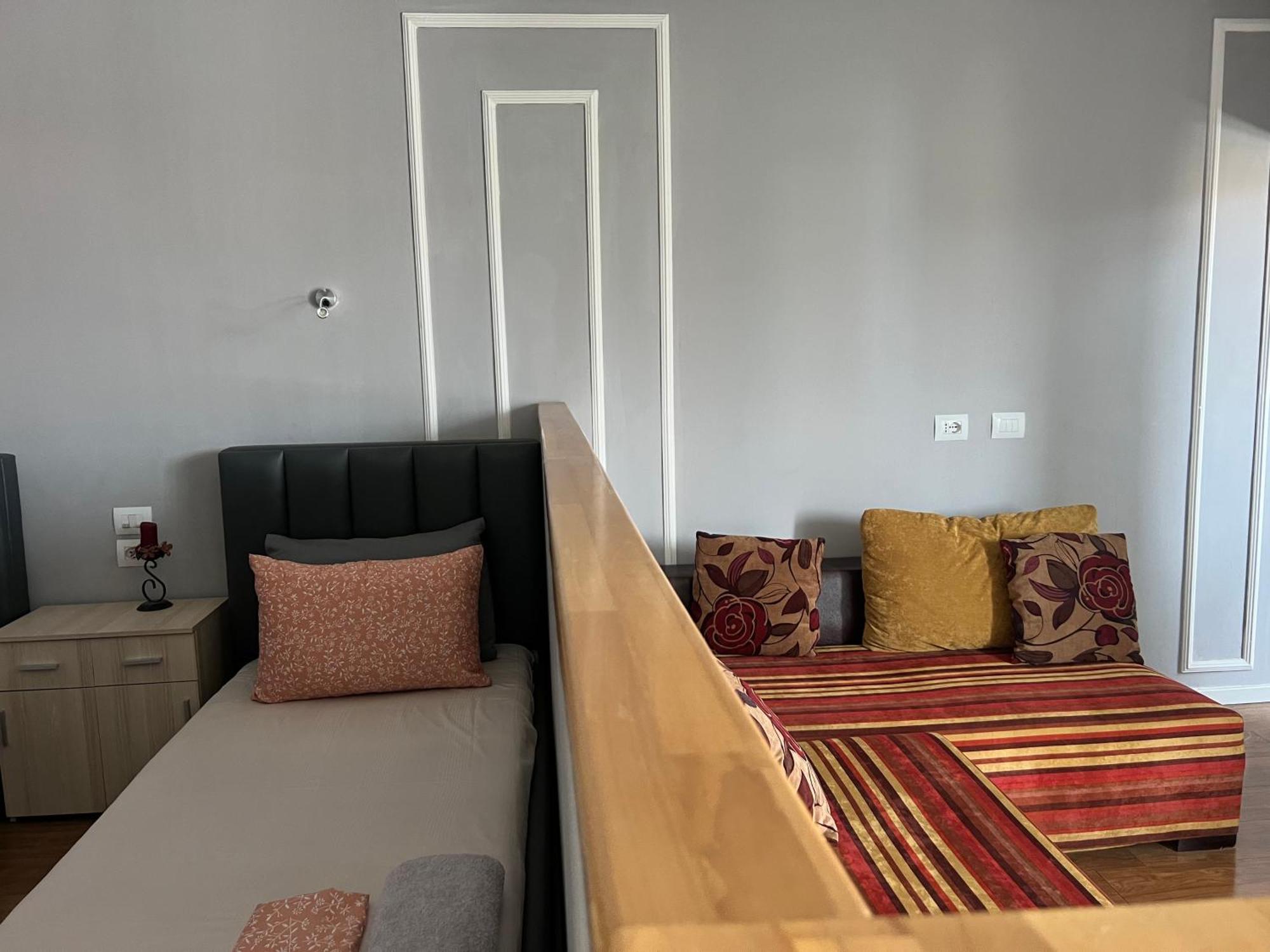 City Centre Rooms 4R Shkoder Bagian luar foto