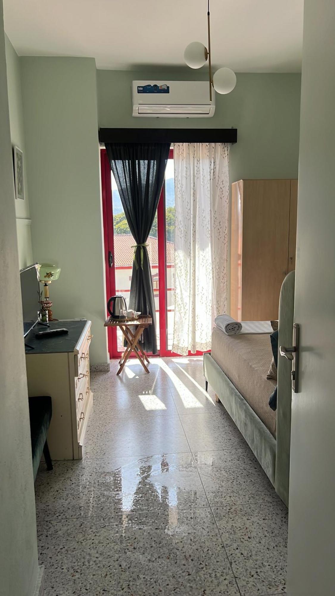 City Centre Rooms 4R Shkoder Bagian luar foto
